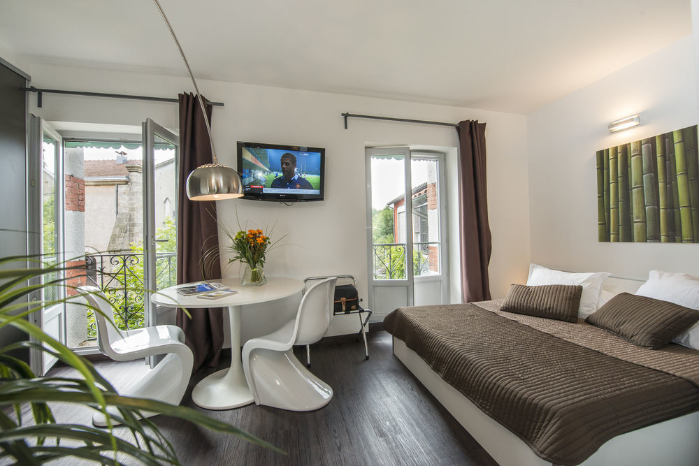 Les Capucines Bed & Breakfast Abbeville Bagian luar foto