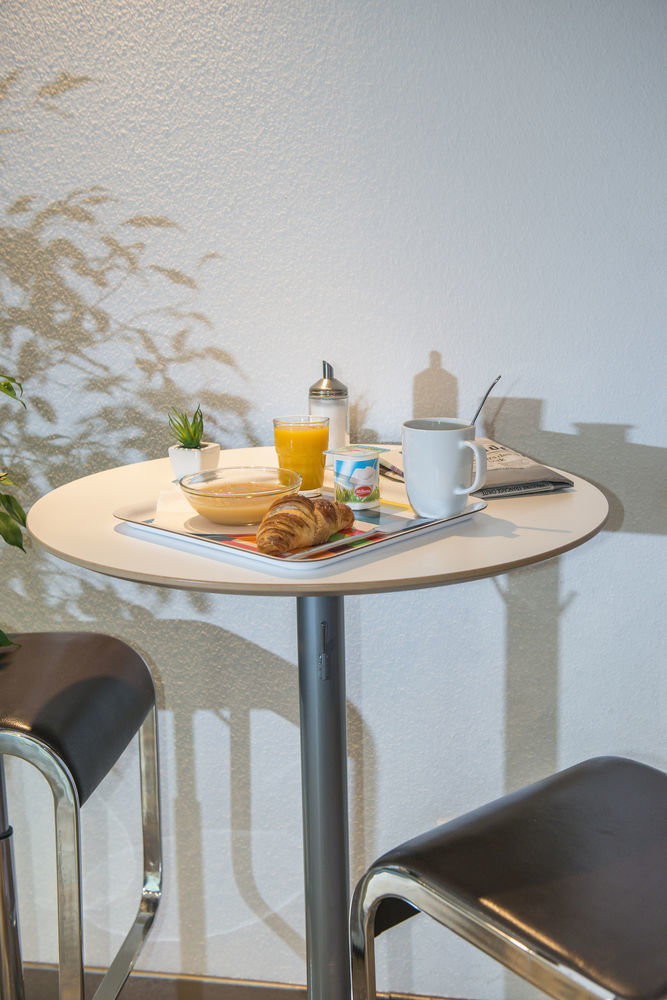 Les Capucines Bed & Breakfast Abbeville Bagian luar foto