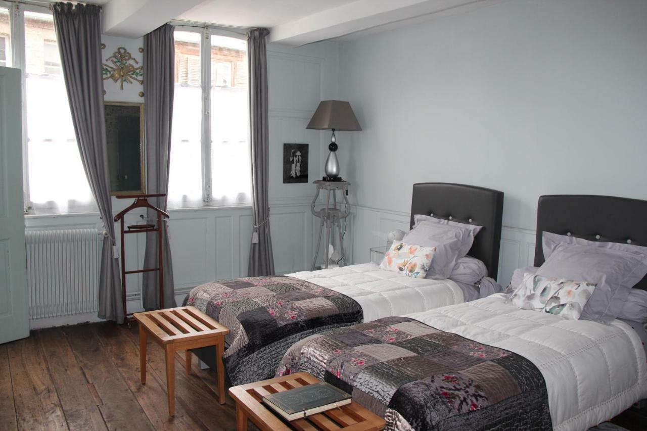 Les Capucines Bed & Breakfast Abbeville Bagian luar foto
